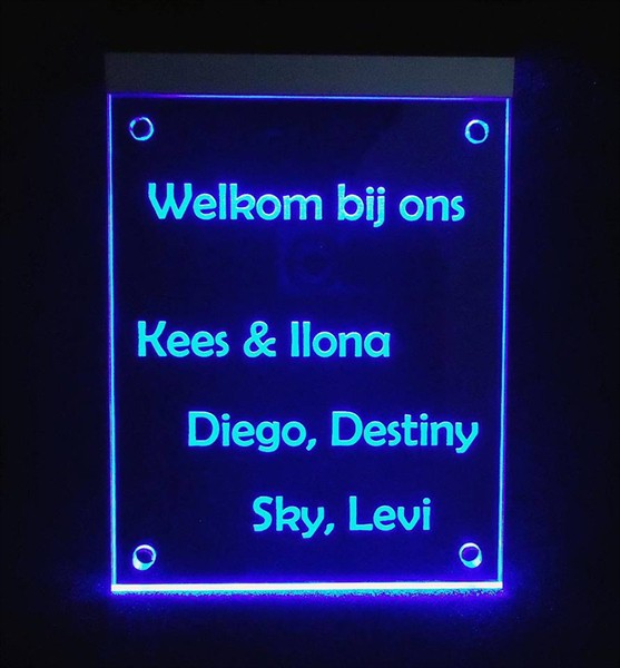 LED Namensschild - Blau 9,3 cm x 3,0 cm