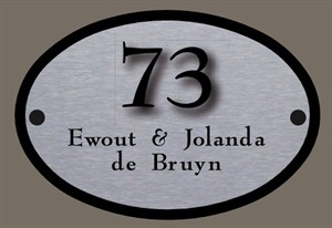 Edelstahl-Namensschild mit Perspex-Hausnummer